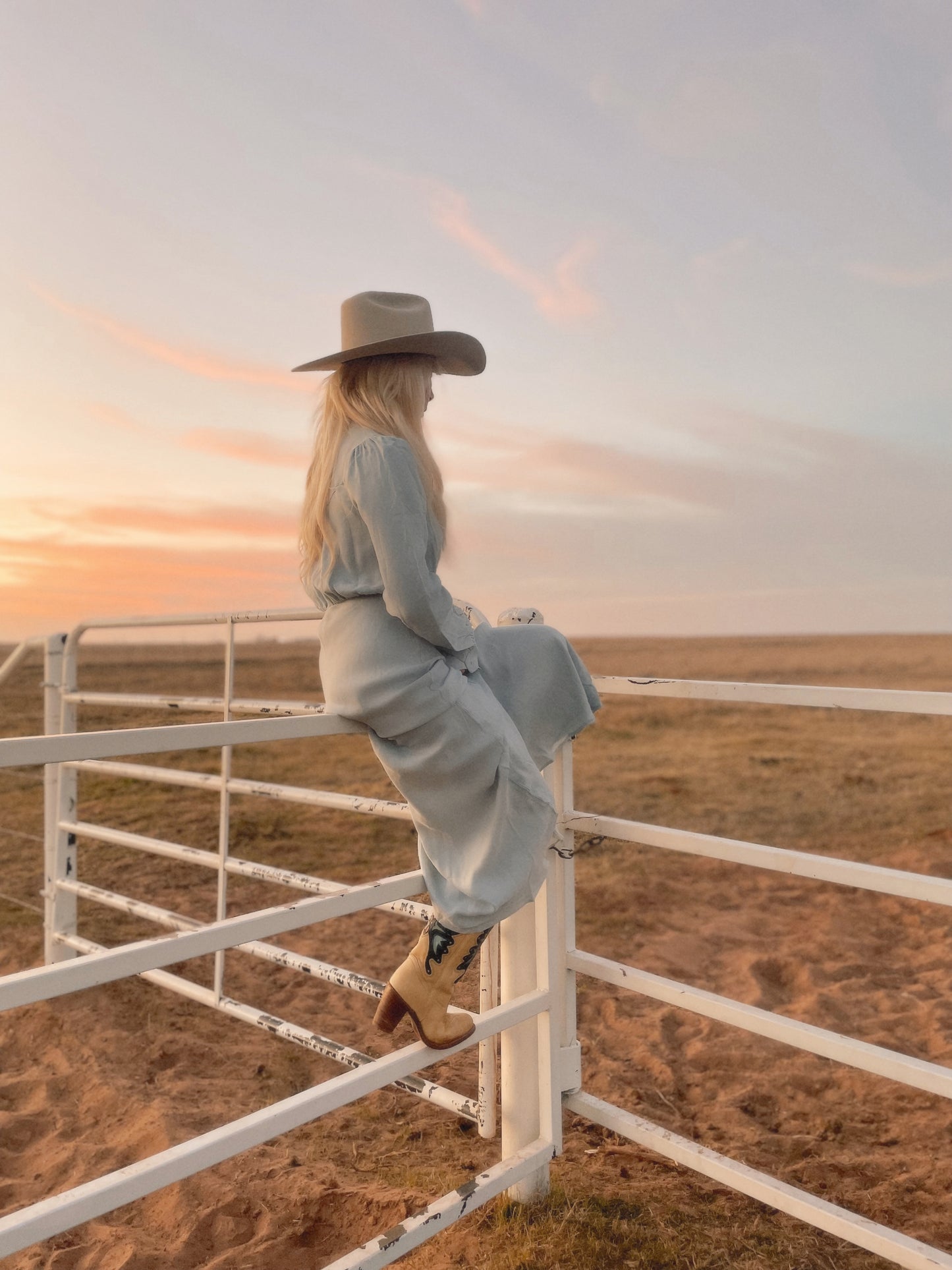 DAHLIA DRESS - HAZY BLUE