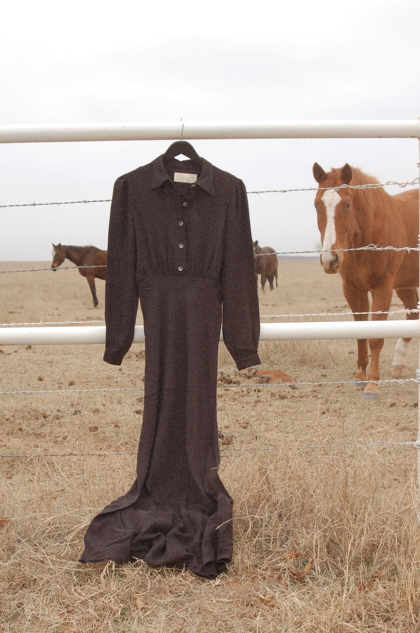 DAHLIA DRESS - WASHED BLACK